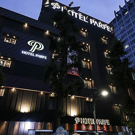 Hotel Parfe Cheonan Esterno foto