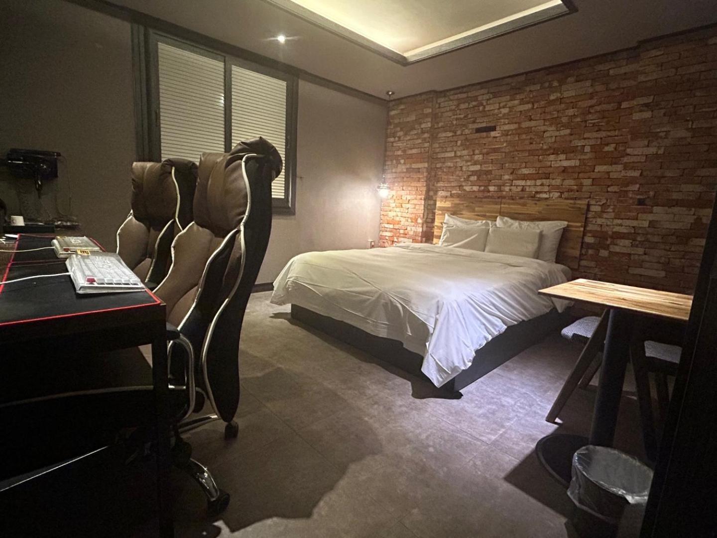 Hotel Parfe Cheonan Esterno foto