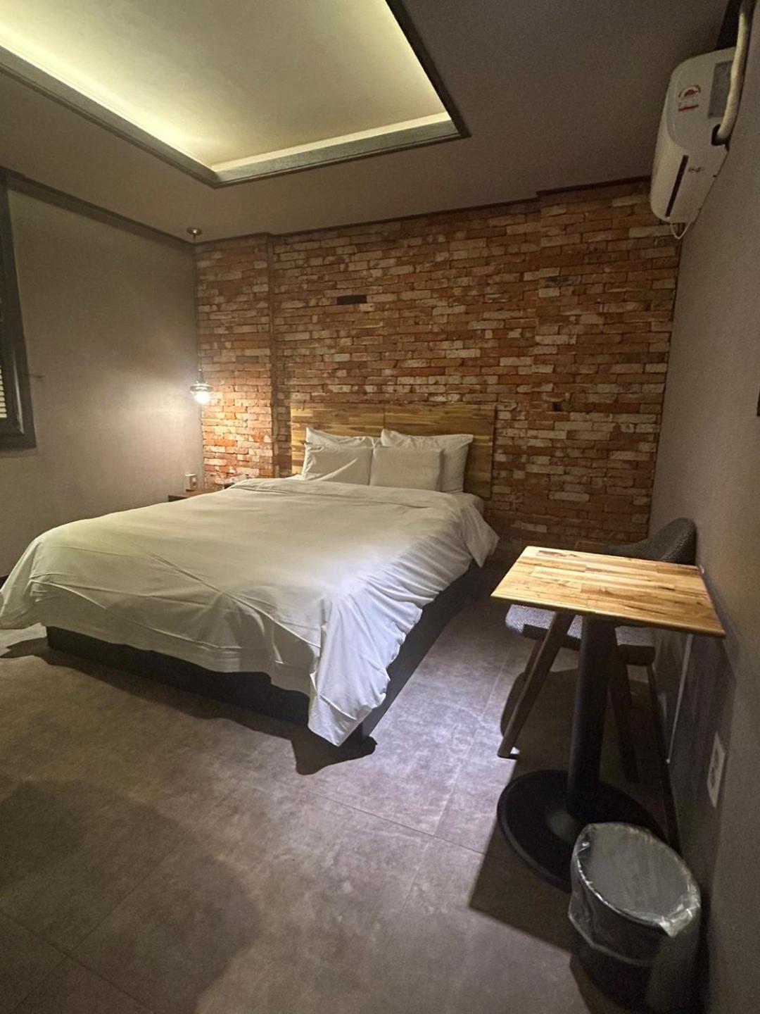 Hotel Parfe Cheonan Esterno foto