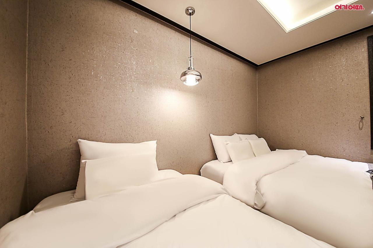 Hotel Parfe Cheonan Esterno foto