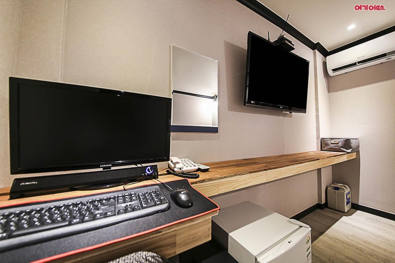 Hotel Parfe Cheonan Esterno foto